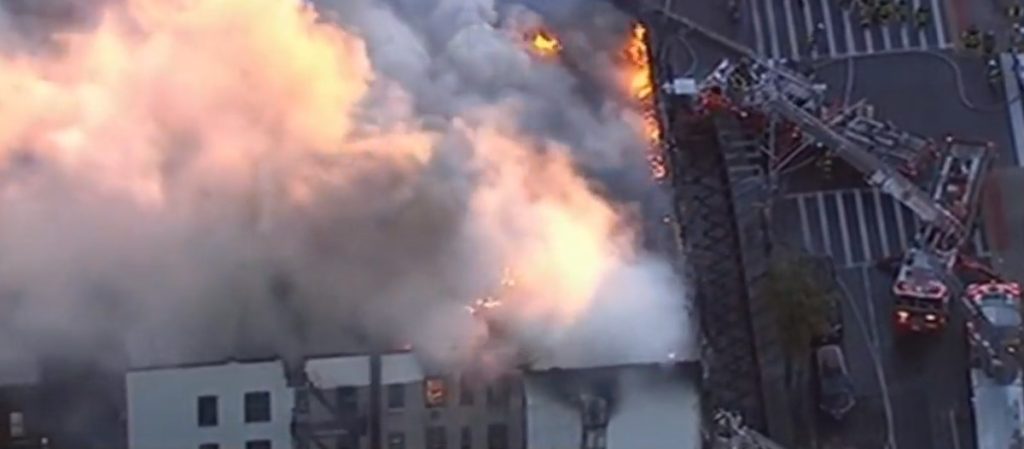 Massive fire rips through apartment building in New York – BartaBangla.com