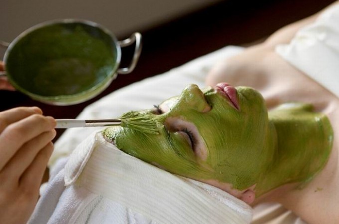 হারবাল ফেসিয়াল