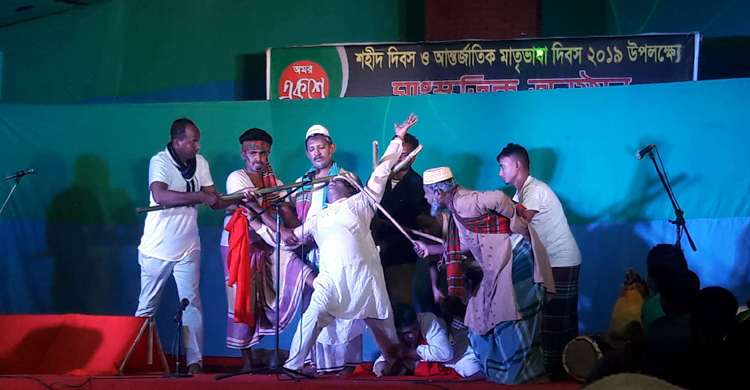 বইমেলায়