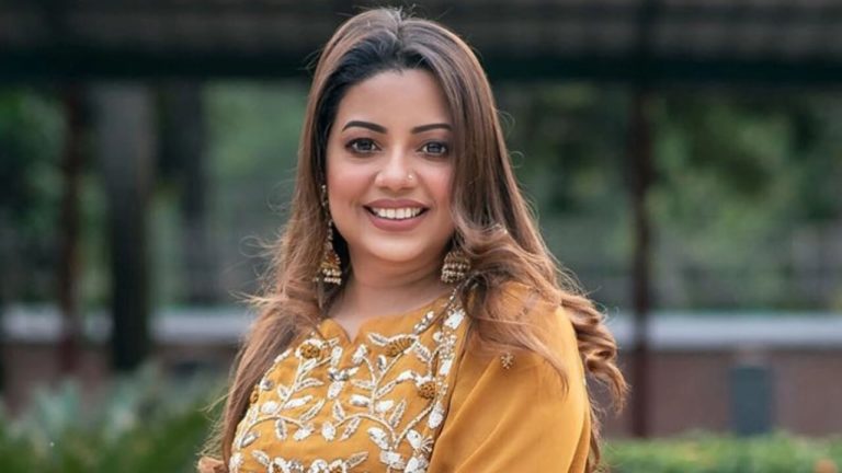 কণ্ঠশিল্পী কনা