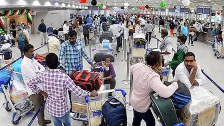 কুয়েত থেকে ১৯ হাজার প্রবাসী বহিষ্কার প্রবাসী বহিষ্কার