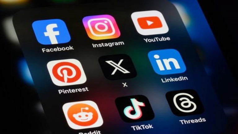 সামাজিক যোগাযোগমাধ্যম