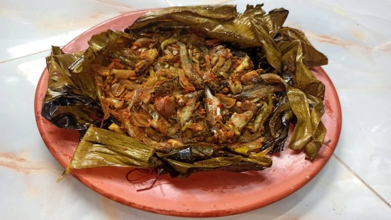 মরিচ খোলা