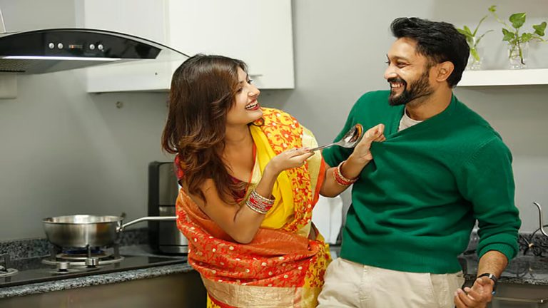 সুযোগ পেলেই জীবনসঙ্গীকে যে ৩০টি বাক্য বলবেন